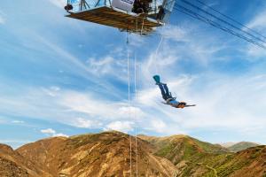 images/Touren/HakaTours/AddOns/AJH-Nevis-Bungy3-800-644.jpg